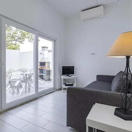 Casa Santos Nicolau 別荘 セトゥーバル