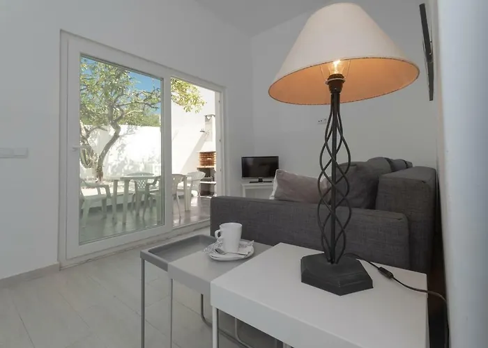 Casa Santos Nicolau Setúbal