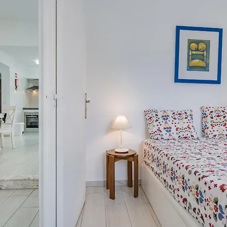 Casa Santos Nicolau *