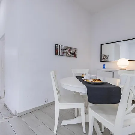 Casa Santos Nicolau *